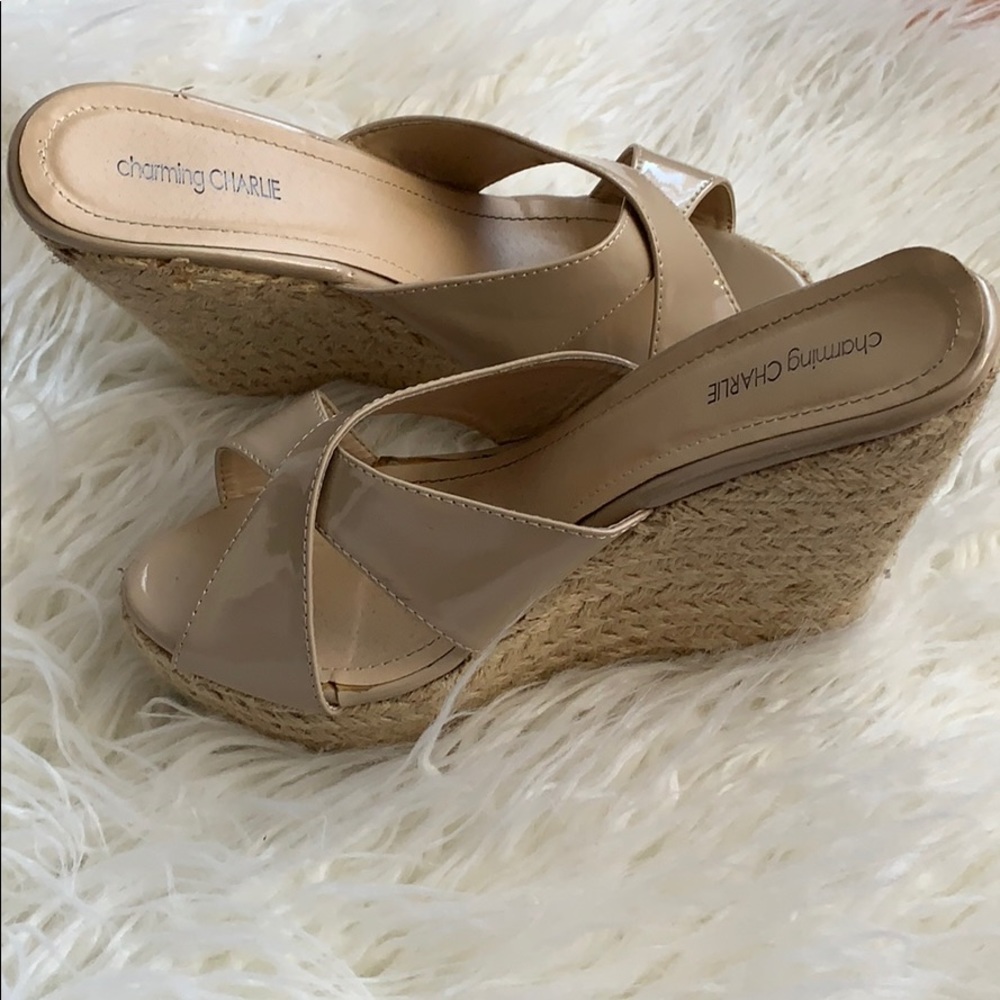 Nude wedges